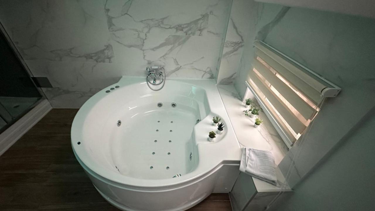 Seti Gorgeous Apartments With Jacuzzi Belgrade Extérieur photo